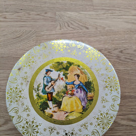 Vintage Biscuit Tin